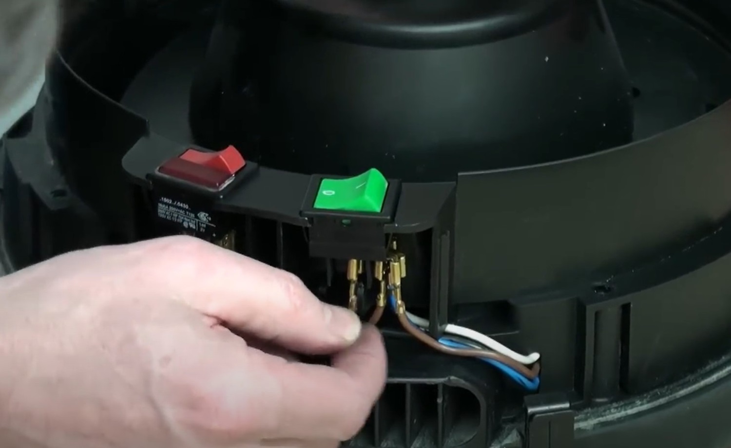 replace the switch on henry hoover